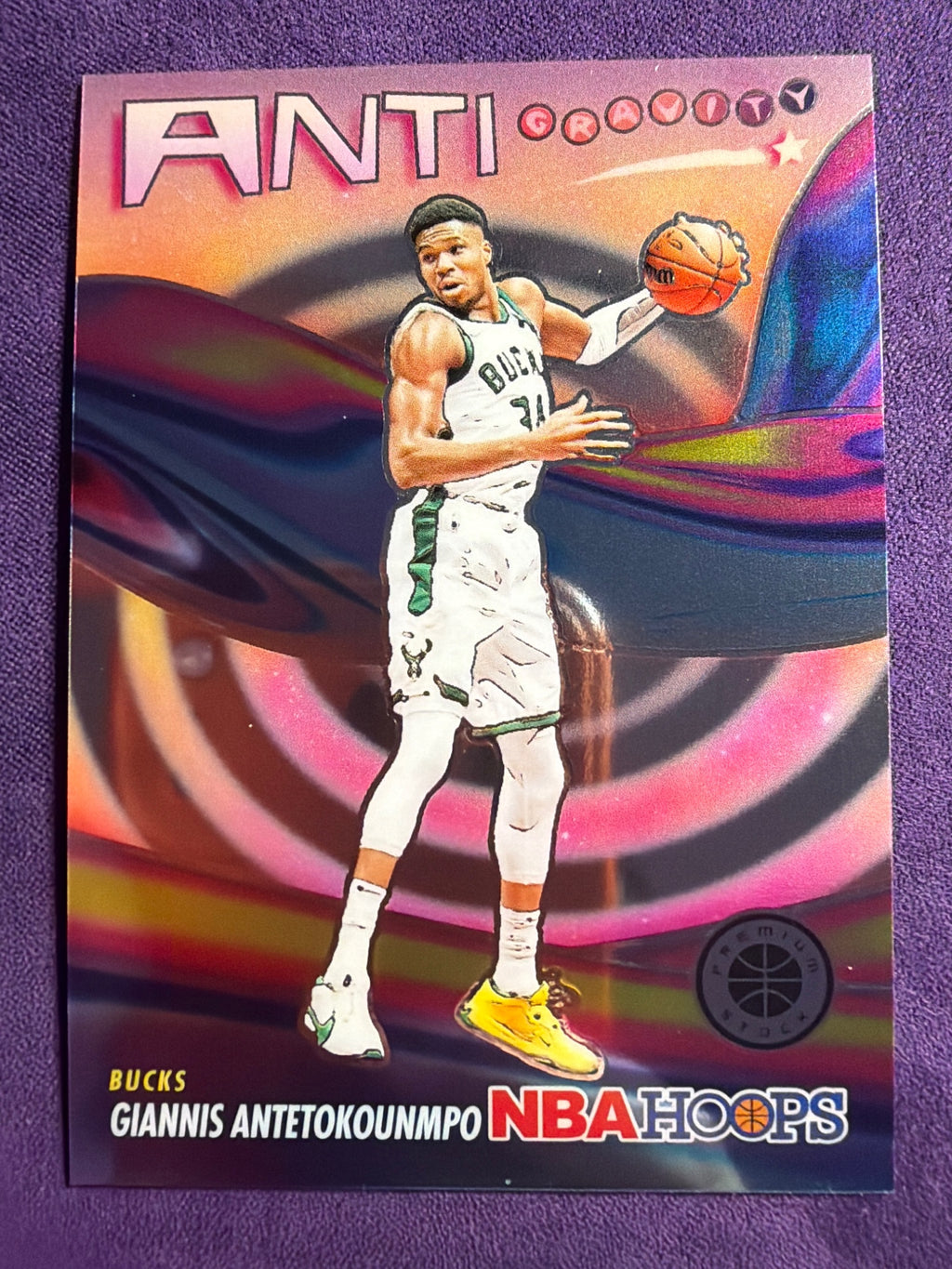 2023-24 Hoops Premium Stock Giannis Antetokounmpo Anti Gravity #12 Bucks