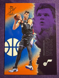 2025-26 Topps Signature Class Walker Kessler Blue & Orange Parallel #40
